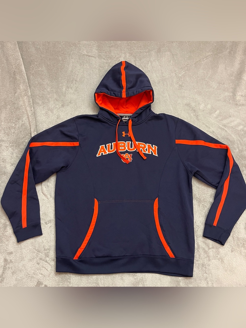 Under Armour Auburn Tigers Fleece Hoodie Pullover Sweatshirt Men’s Size Large